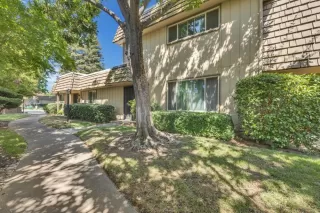 Photo #2: 222104593 Listing