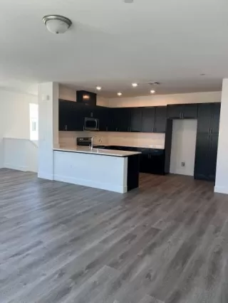 Photo #4: 222104606 Listing 