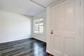 Photo #4: 222105173 Listing 