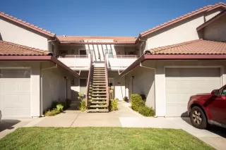 Photo #2: 222105452 Listing