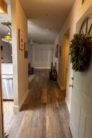 Photo #4: 222105452 Listing