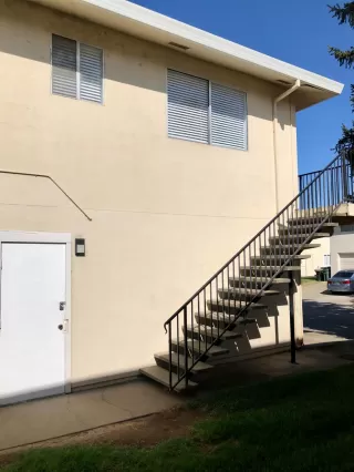 Photo #1: 222105532 Listing