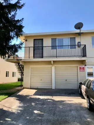 Photo #2: 222105532 Listing