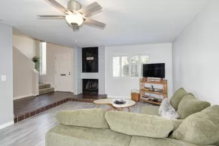 Photo #3: 222105692 Listing 