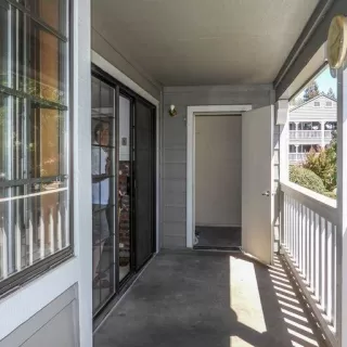 Photo #5: 222105982 Listing 