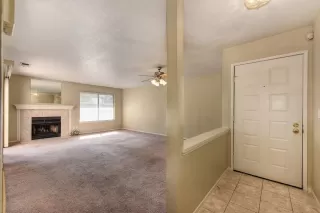 Photo #2: 222106223 Listing