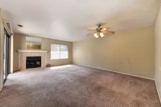 Photo #6: 222106223 Listing