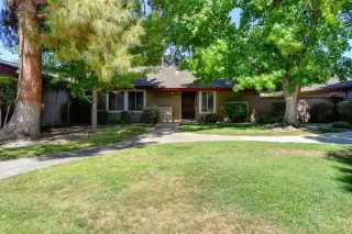 Photo #1: 222106511 Listing