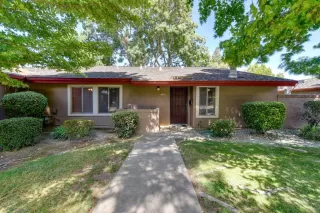 Photo #2: 222106511 Listing