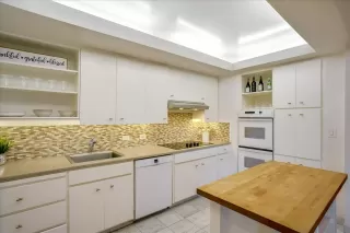 Photo #6: 222106838 Listing