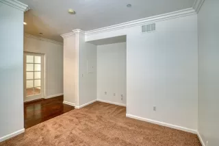 Photo #3: 222106912 Listing 