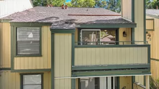 Photo #2: 222107218 Listing