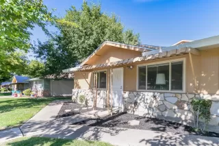 Photo #3: 222107524 Listing 