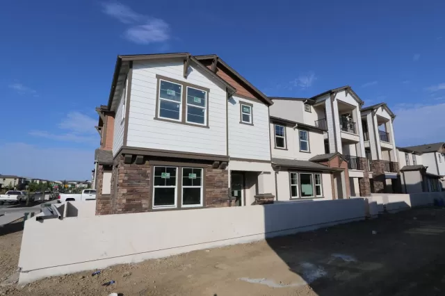 MLS: 222107552 Condo For Sale