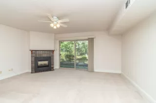 Photo #4: 222107626 Listing 