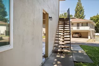 Photo #3: 222107664 Listing 