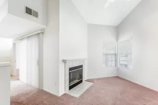 Photo #2: 222108597 Listing 