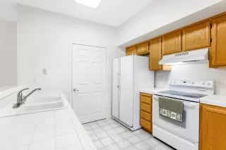 Photo #3: 222108597 Listing 