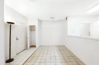 Photo #4: 222108597 Listing 