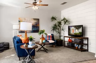 Photo #6: 222108733 Listing