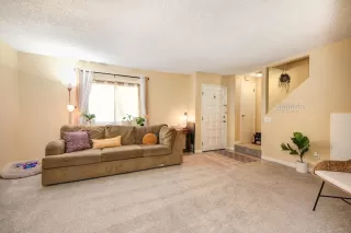Photo #6: 222108815 Listing
