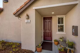 Photo #1: 222109481 Listing