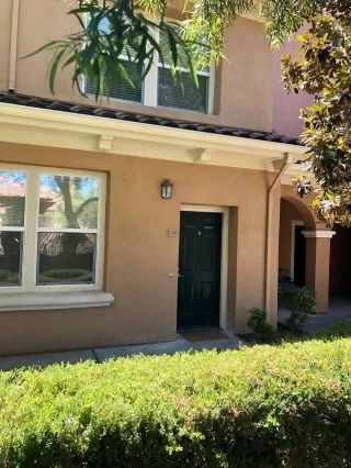 Photo #2: 222109543 Listing