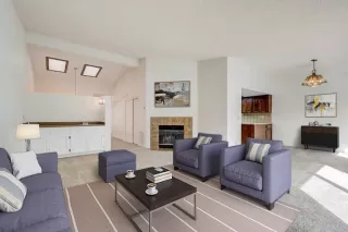 Photo #1: 222110219 Listing