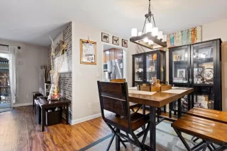 Photo #1: 222110285 Listing