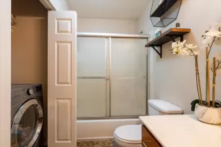 Photo #3: 222110285 Listing