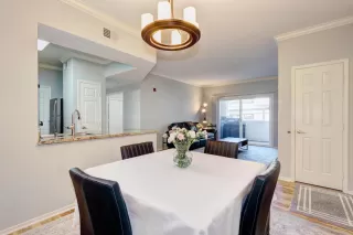 Photo #6: 222111153 Listing