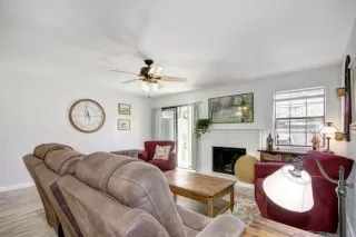 Photo #6: 222111180 Listing