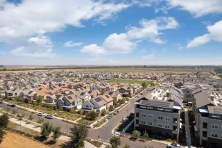 Photo #3: 222111321 Listing