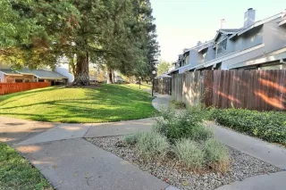 Photo #1: 222112227 Listing