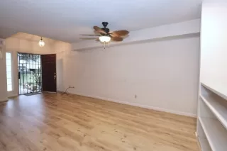 Photo #3: 222112227 Listing