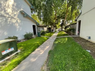 Photo #1: 222112397 Listing