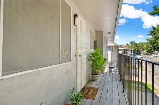 Photo #4: 222113103 Listing 
