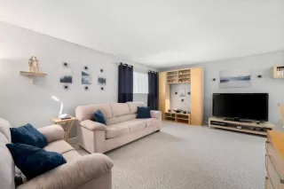 Photo #6: 222113103 Listing 