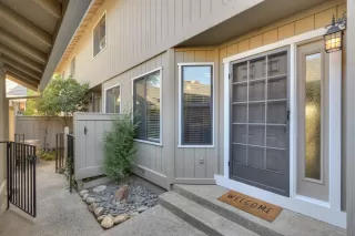 Photo #2: 222113939 Listing