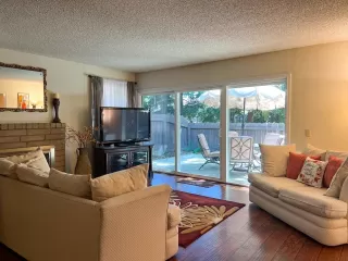 Photo #2: 222114075 Listing