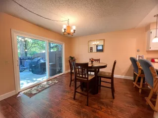 Photo #4: 222114075 Listing