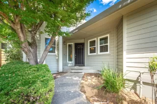 Photo #1: 222114103 Listing