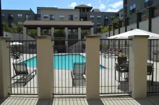 Photo #3: 222114303 Listing