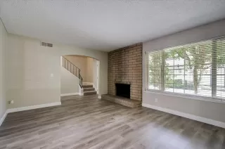 Photo #1: 222114519 Listing