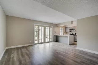 Photo #4: 222114519 Listing