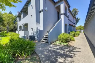 Photo #4: 222114559 Listing 