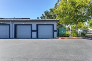 Photo #6: 222114559 Listing 
