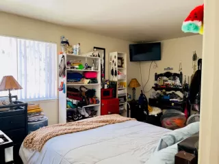 Photo #5: 222114617 Listing