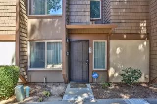 Photo #2: 222114623 Listing