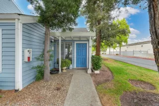 Photo #3: 222115077 Listing